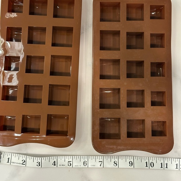 Brown Silicone chocolates bar molds - Picture 3 of 3